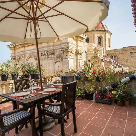 Lägenhet Stylish Penthouse With Amazing Roof Terrace In Incredible Location On St George's Square *